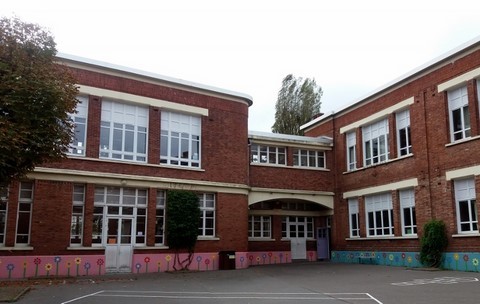ECOLE JULES FERRY Ecole Jules Ferry